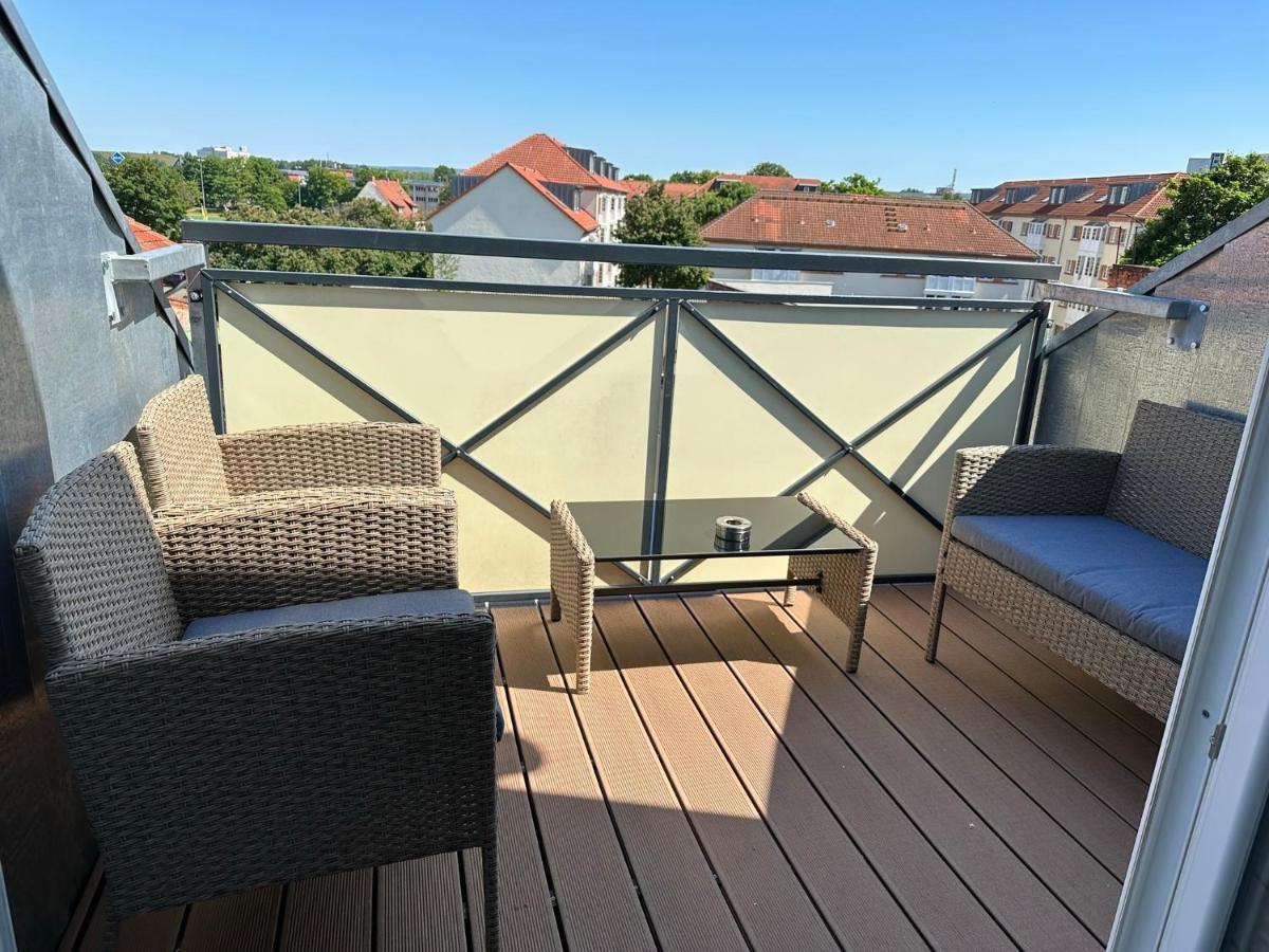 Gemuetliche Neurenovierte Dachgeschosswohnung * Erfurt